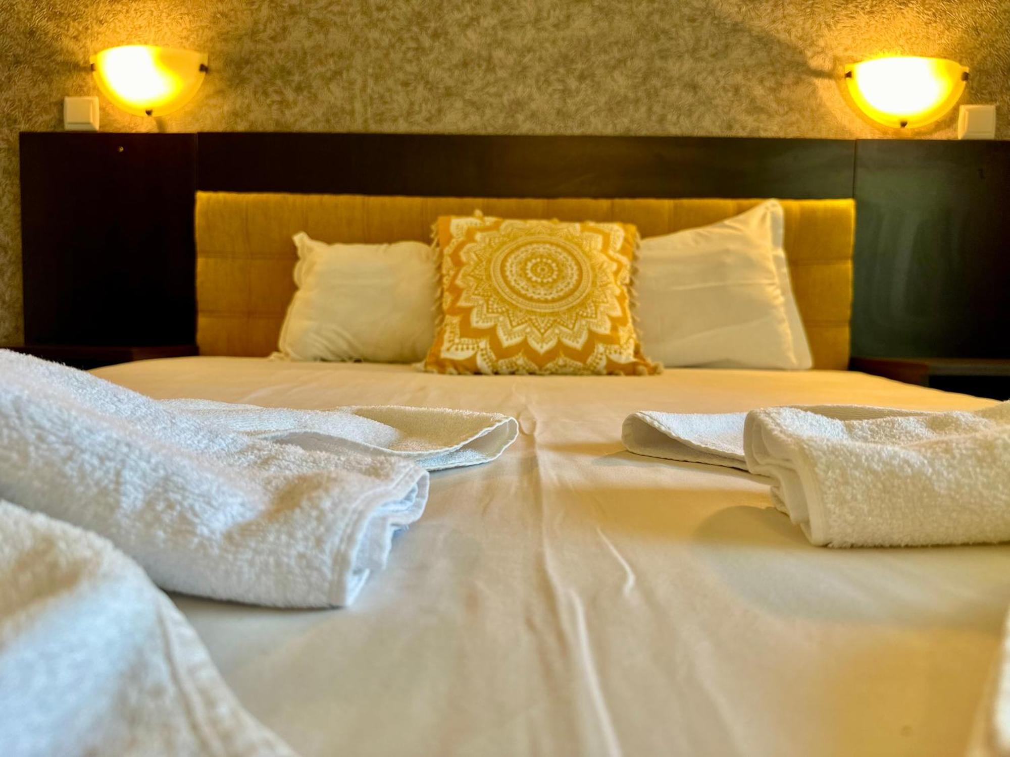 Menada Imperial Heights Villas Pantai Sunny Luaran gambar