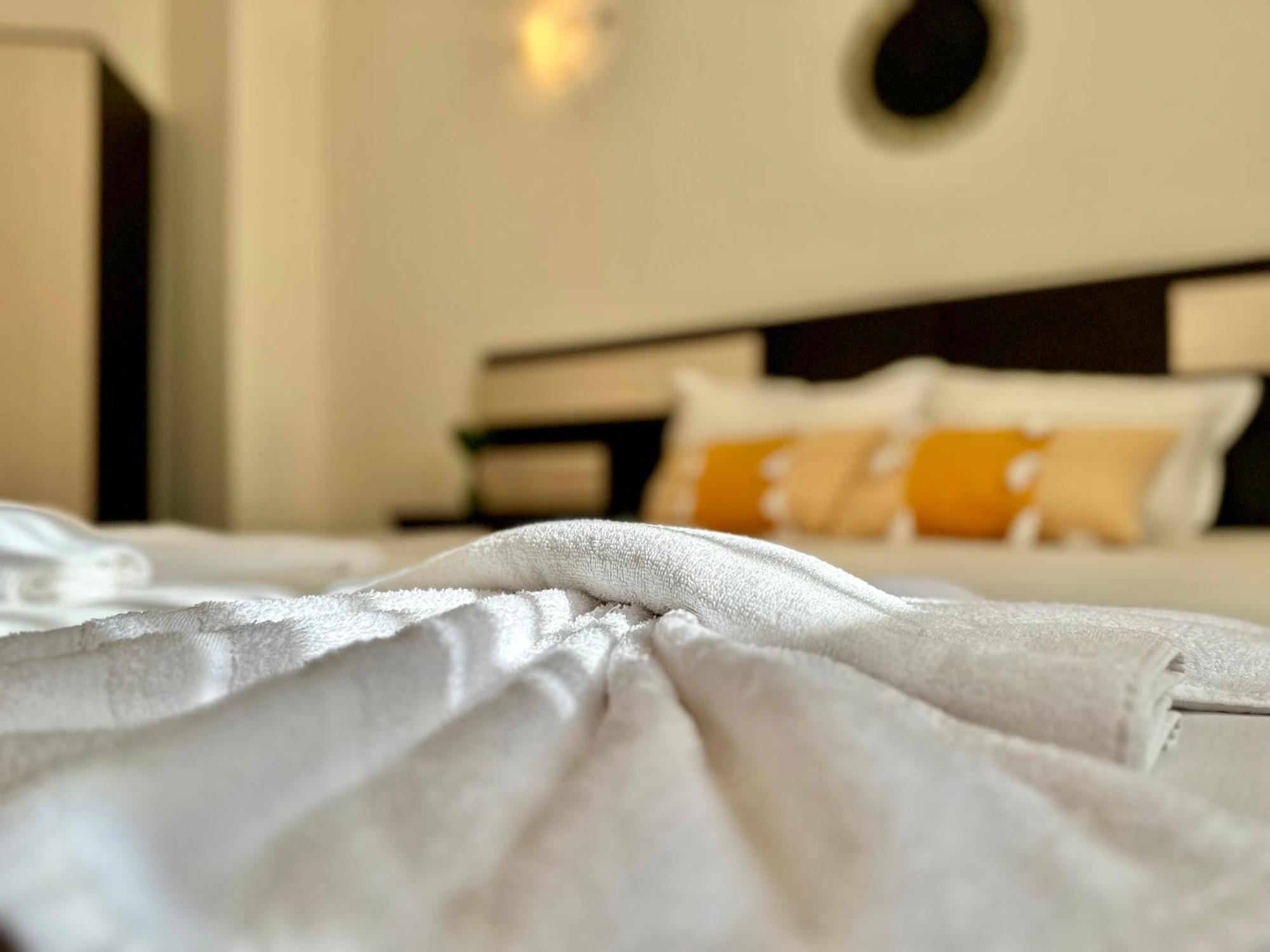 Menada Imperial Heights Villas Pantai Sunny Luaran gambar